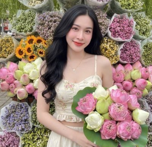 full clip vợ xinh vừa đẻ xong đã đòi chồng cho địt buồi lạ. bắn cả vào mồm với vào my thì sau này kông biết con ai